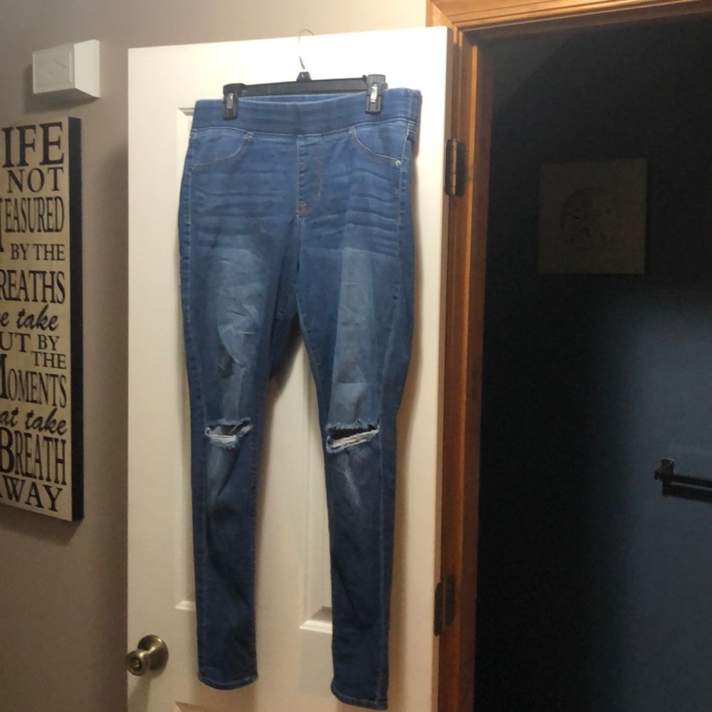 Old Navy Ripped Mid-Rise Rockstar Jeggings